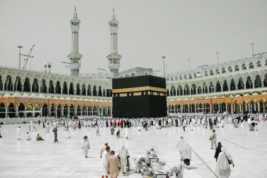 7 Nights 3-Star Ummrah Package package image